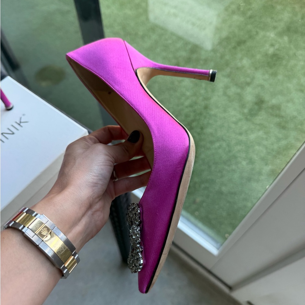 Manolo Blahnik Fuchsia Heels 36.5 - Picture 2 of 9